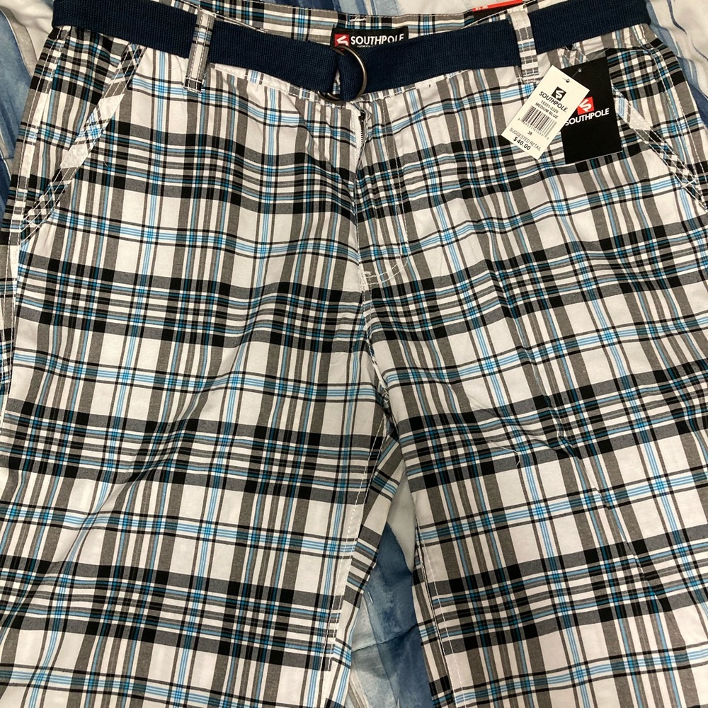 Men’s Southpole Shorts size 38 Waist